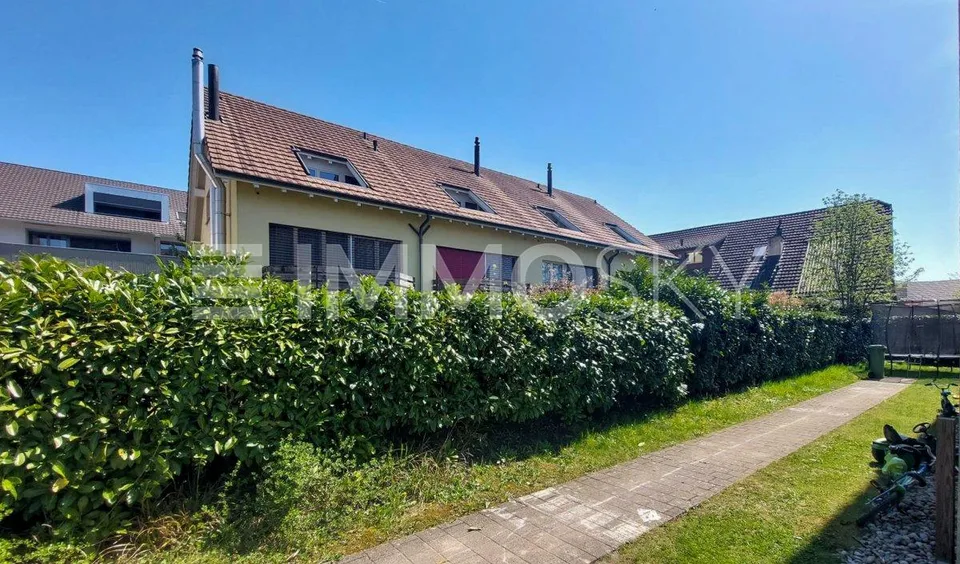 **RESERVIERT** Mittendrin und doch für sich