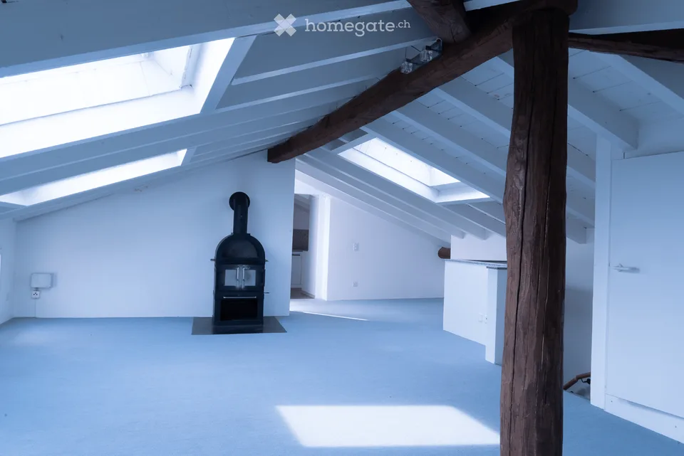 Charmante 5.5-Zimmer-Dachwohnung in Cademario – Historisches Tessiner Juwel