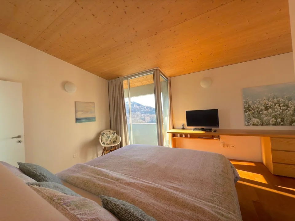 Moderna Casa Unifamiliare con grande terrazza – photo 12 of 18