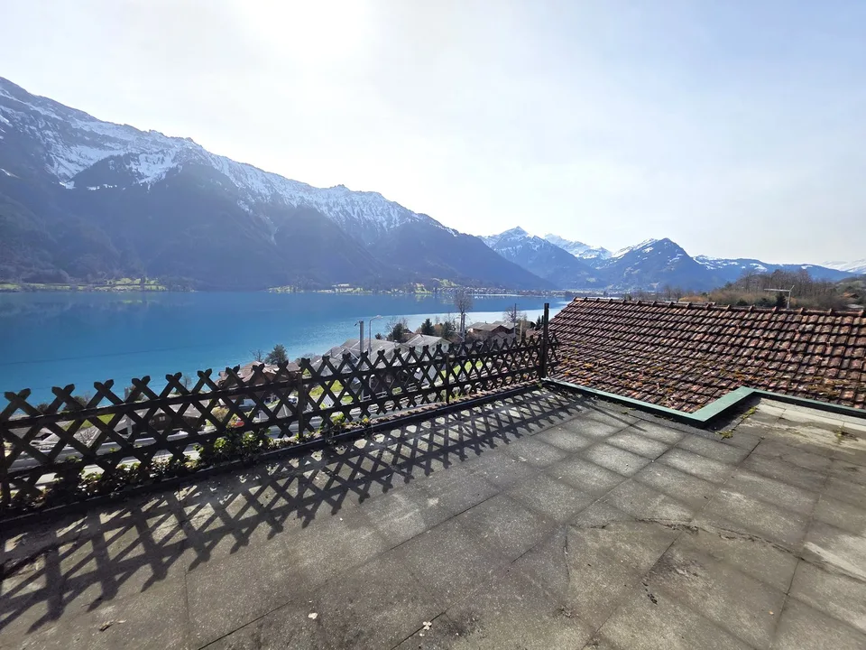 Chalet "Blumenberg" mit Seeblick in Ringgenberg