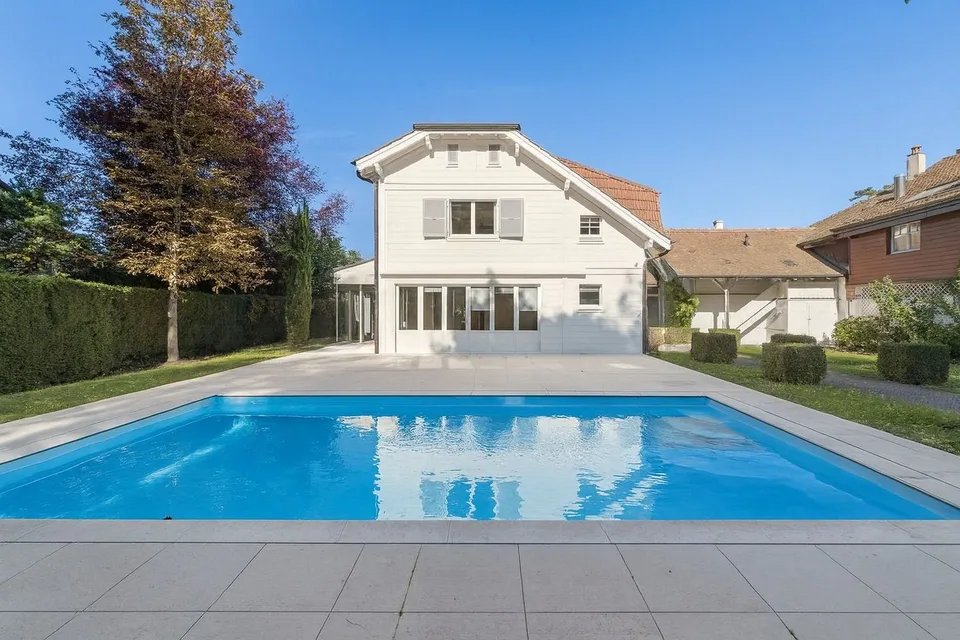 Magnifique propriété familiale rénovée au coeur de Bellevue