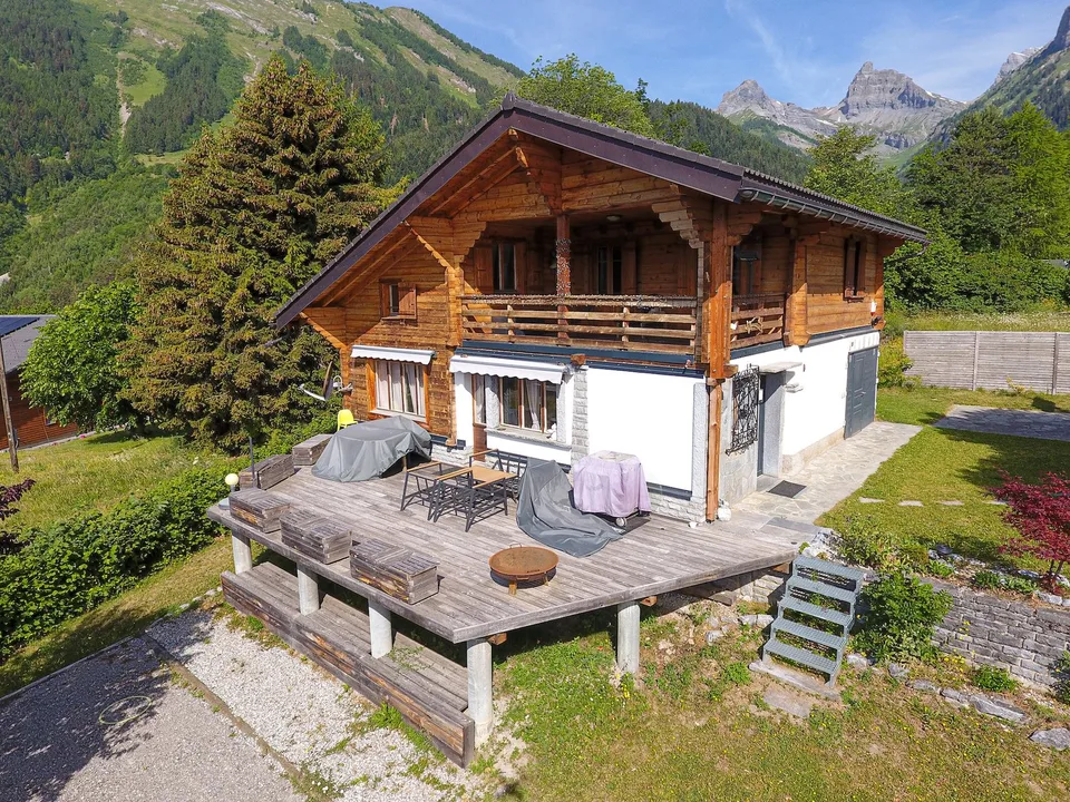 Schönes renoviertes Chalet auf einem sehr schönen, ebenen Grundstück in Ovronnaz/VS – Foto 16 von 20