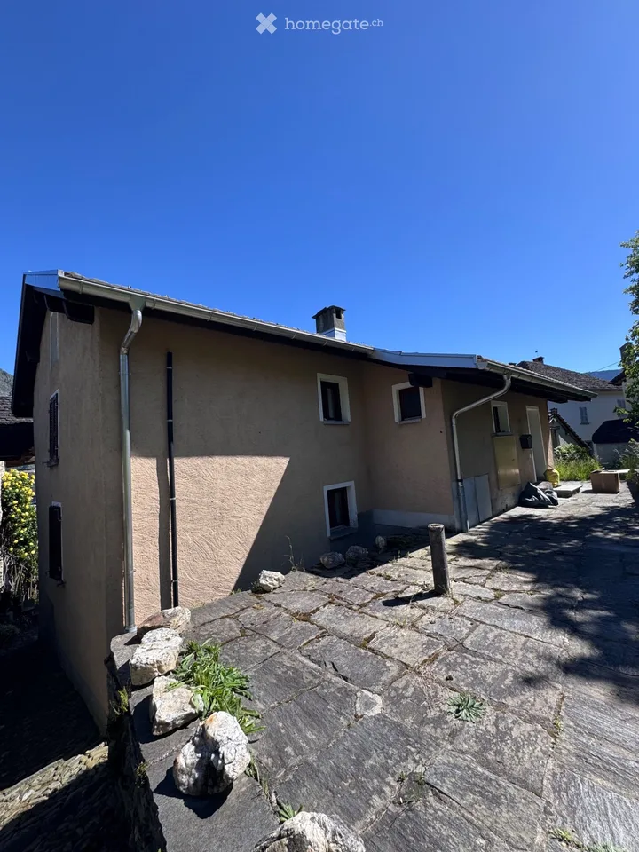 Castaneda - casa bifamiliare in vendita