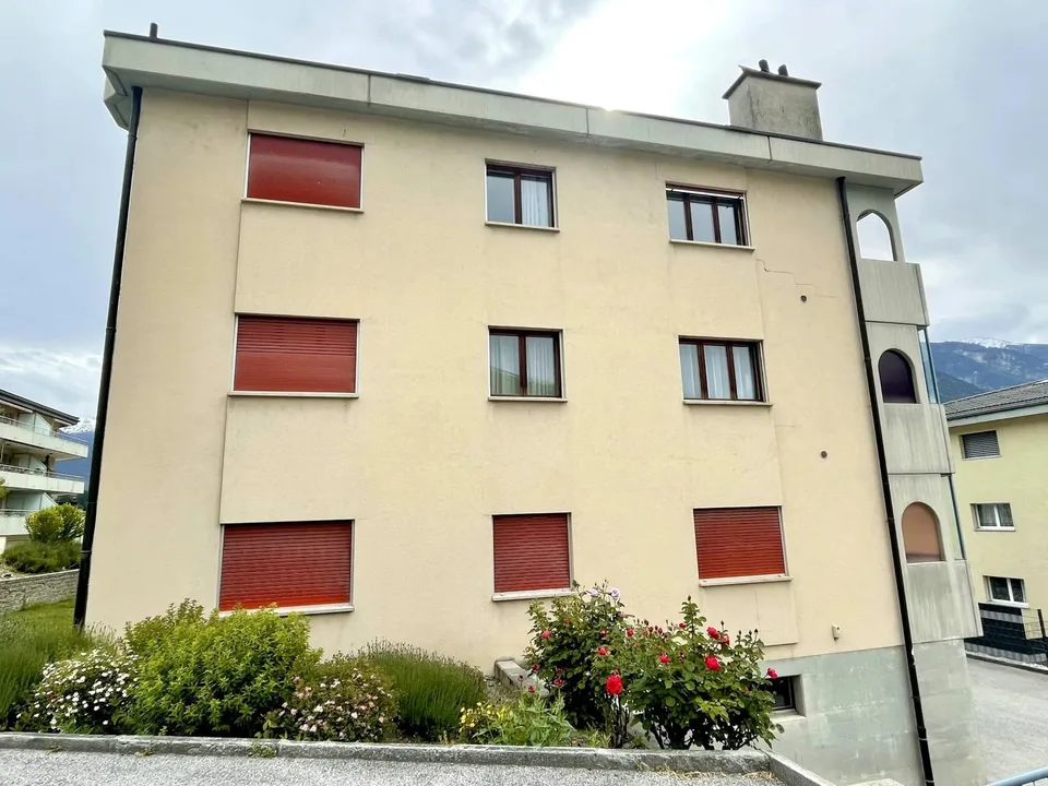 OPPORTUNITÉ 4.5 Zimmer zur Renovierung