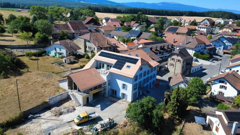 LE CHARME DE L'ANCIEN, LE CONFORT DU NEUF