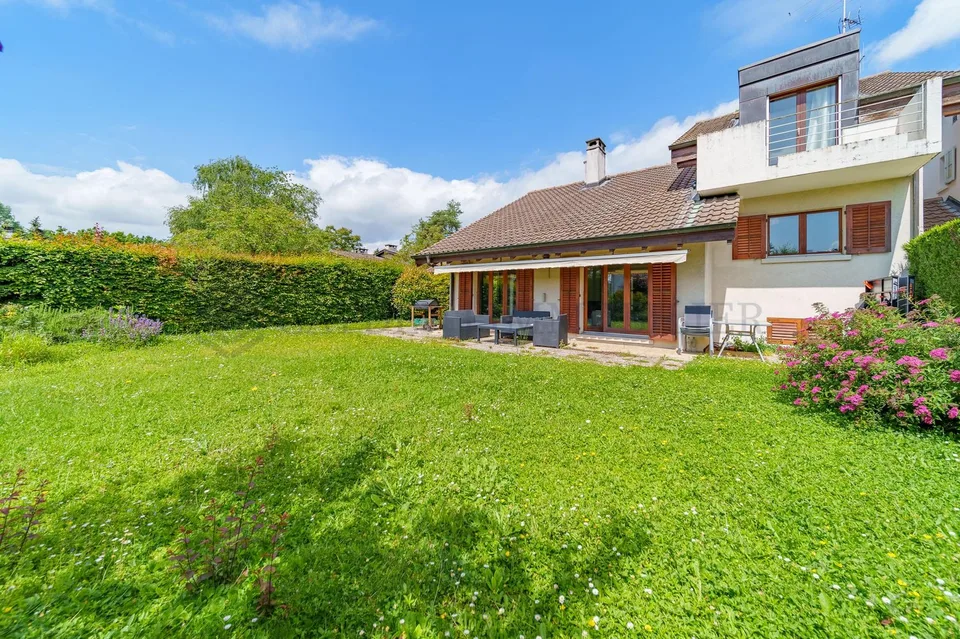 Villa 6 chambres à 800 m du lac !