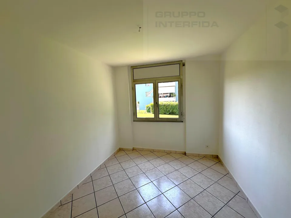 4.5 LOCALI CON GIARDINO E PISCINA CONDOMINIALE – Foto 10 von 13