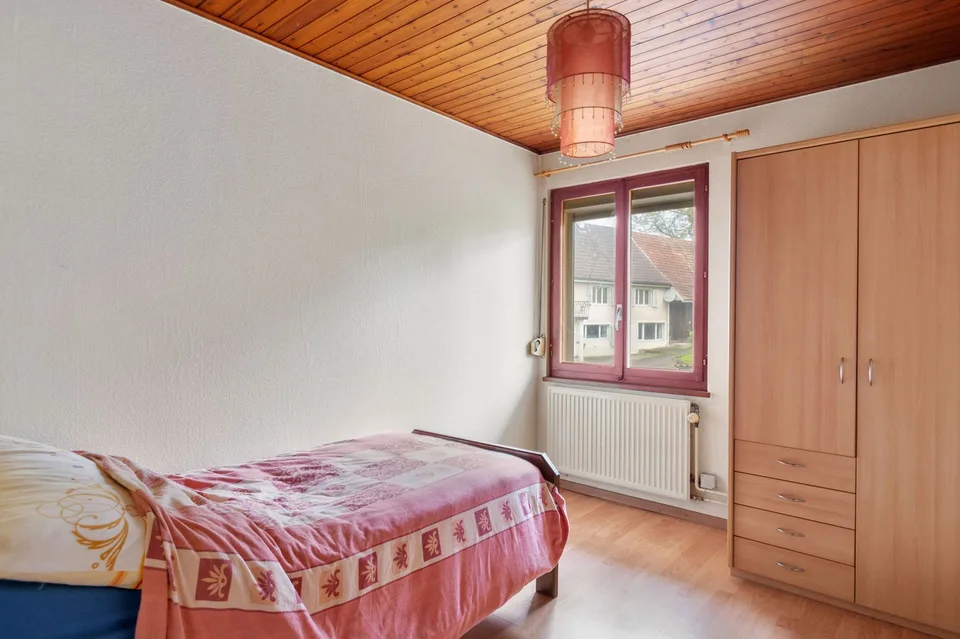 Grande maison de village de 8.5 pièces avec locaux annexes à Bonfol – photo 10 sur 13