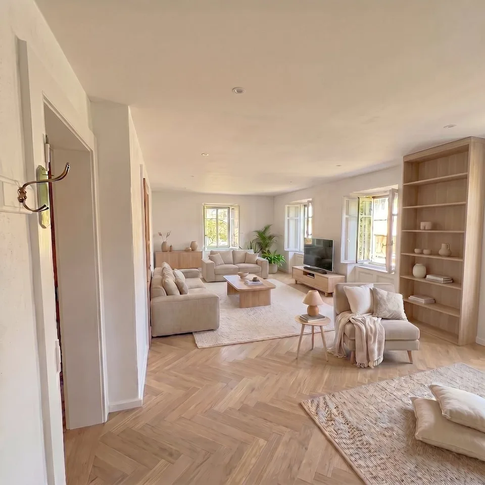 Haus zu renovieren mit der Möglichkeit, Wohnungen zu schaffen