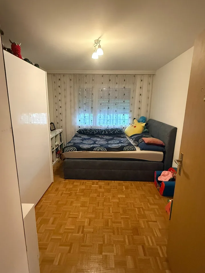 Charmant appartement 4,5 pièces à Bülach – Rénové et prêt à être occupé – photo 7 sur 12