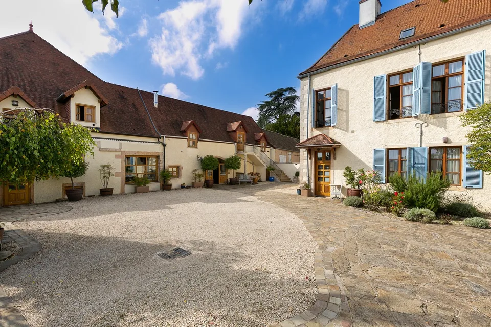 Historisches Privatanwesen im Herzen von Gevrey Chambertin, Burgund – Foto 19 von 25
