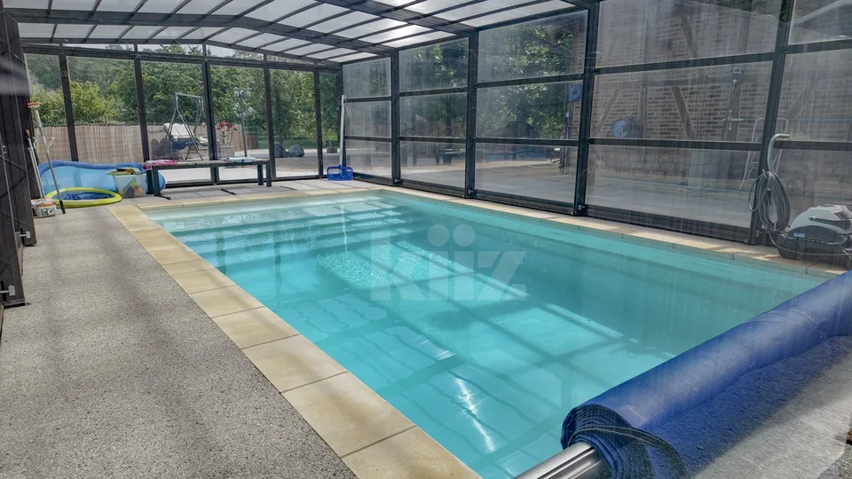Prachtvolles Landhaus mit Garten und Pool