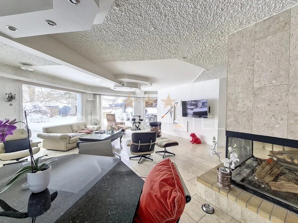 Spacieux appartement avec jardin et grand garage/atelier