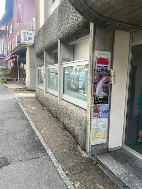 Peseux - Großer Raum für Büros, Gesundheitskabinett, Handel – Foto 15 von 16
