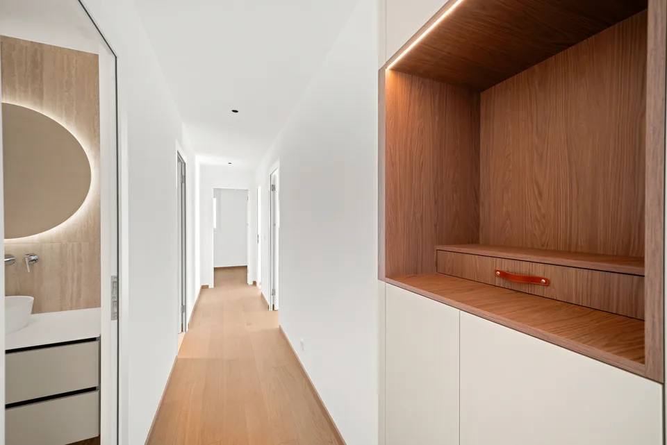 Appartement neuf avec grande terrasse et vue lac – Foto 9 von 13
