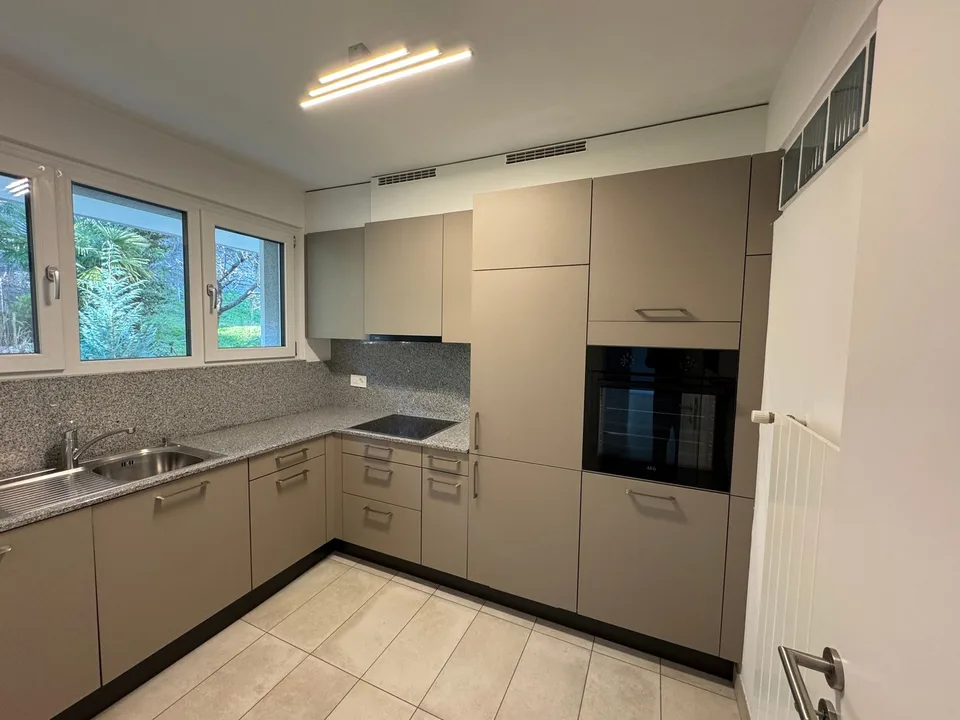 Splendido appartamento di 3.5 locali con vista a Muralto