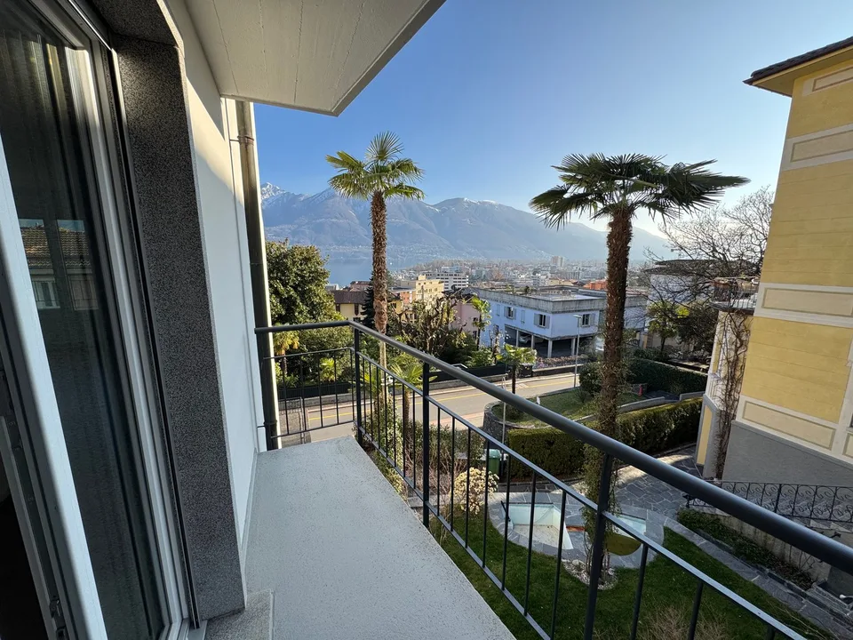 Splendido appartamento di 3.5 locali con vista a Muralto