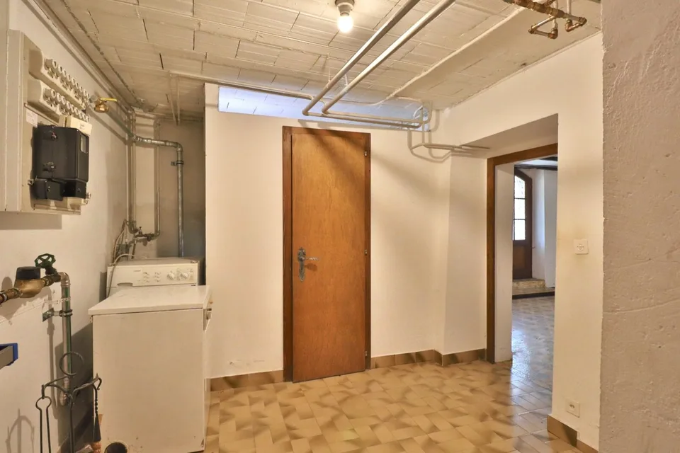 RARE - Haus zur Renovierung – Foto 8 von 13