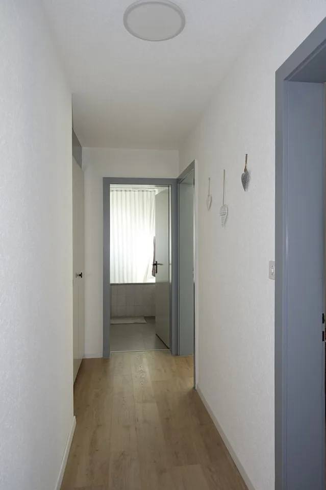 Bévilard - Magnifico appartamento di 4,5 locali con balcone e posto auto coperto – foto 6 di 11
