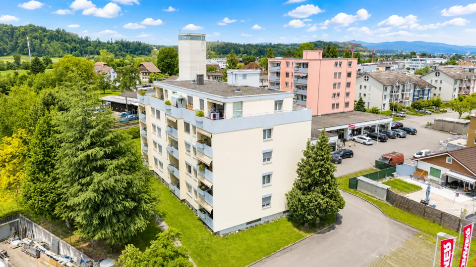 Appartamento luminoso 4.5 locali in un quartiere familiare
