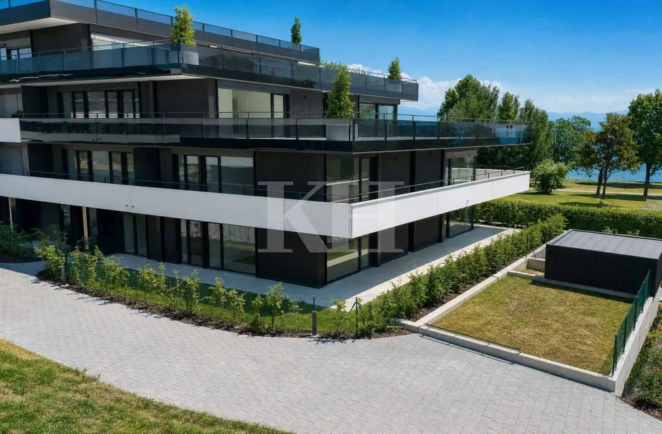 Appartement de 5,5 pièces neuf avec magnifiques finitions en rez de jardin !
