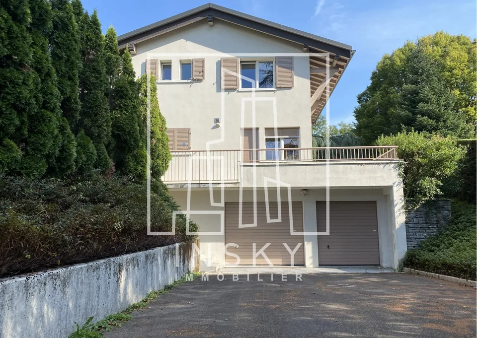Superbe villa familiale individuel avec grand jardin à Cointrin - 2'890'000.--