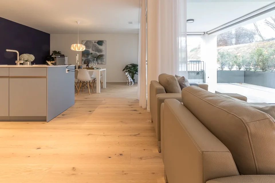 Schlüsselfertig ausgebaute 3.5-Zimmerwohnung mit Loggia in Merenschwand AG