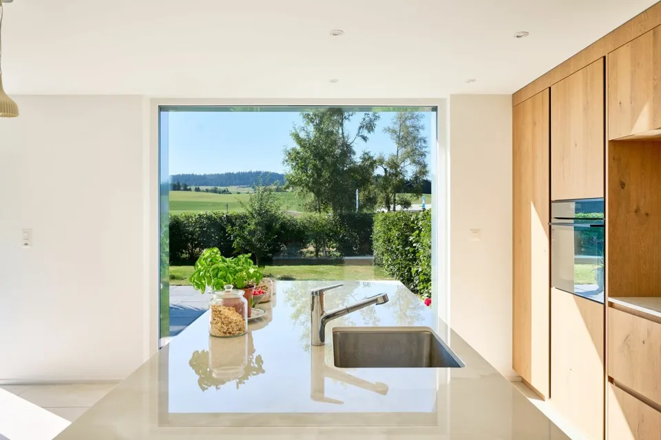 Très bel appartement récent de 5,5 pièces avec jardin