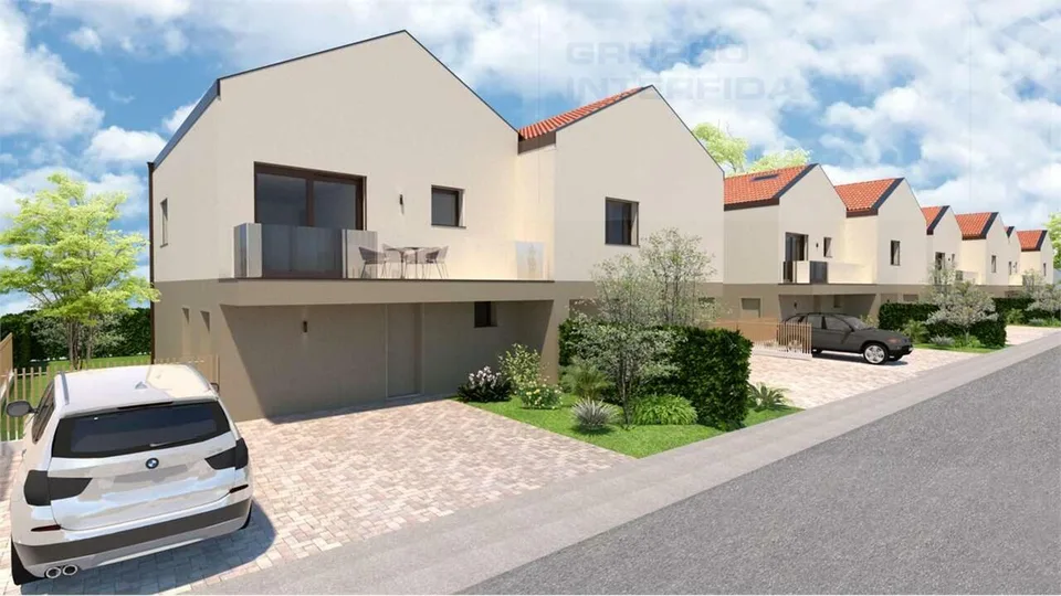 NEUES EINFAMILIENHAUS