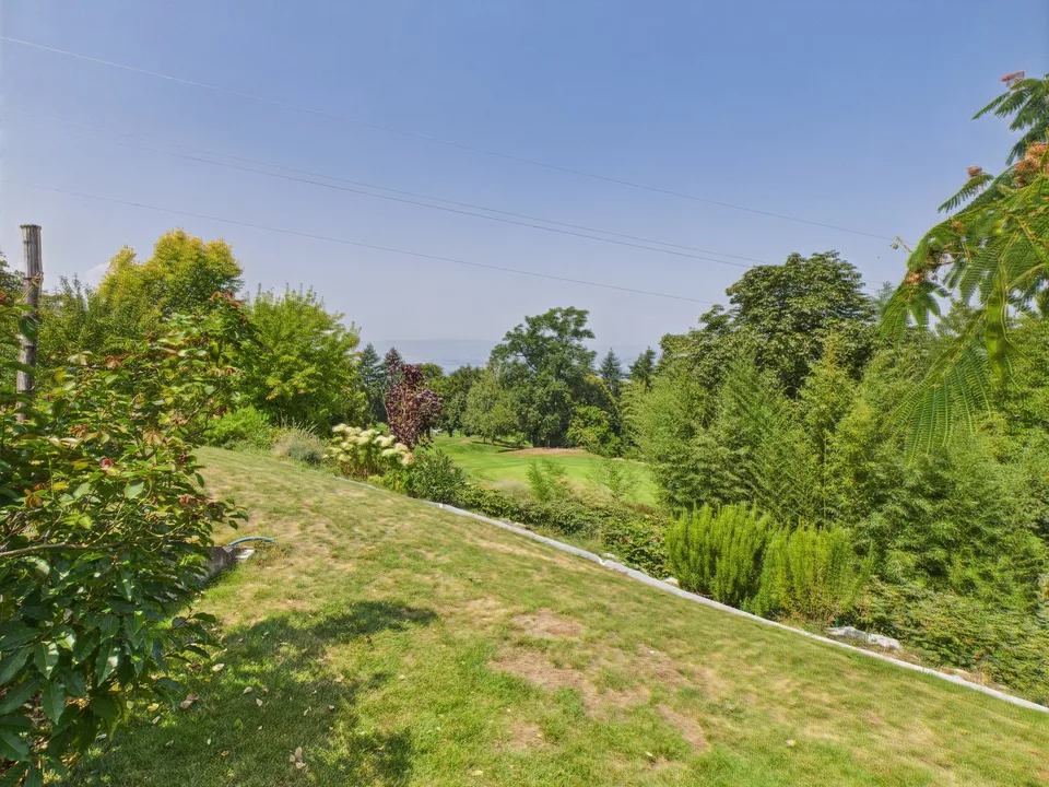 Somptueuse villa vue lac