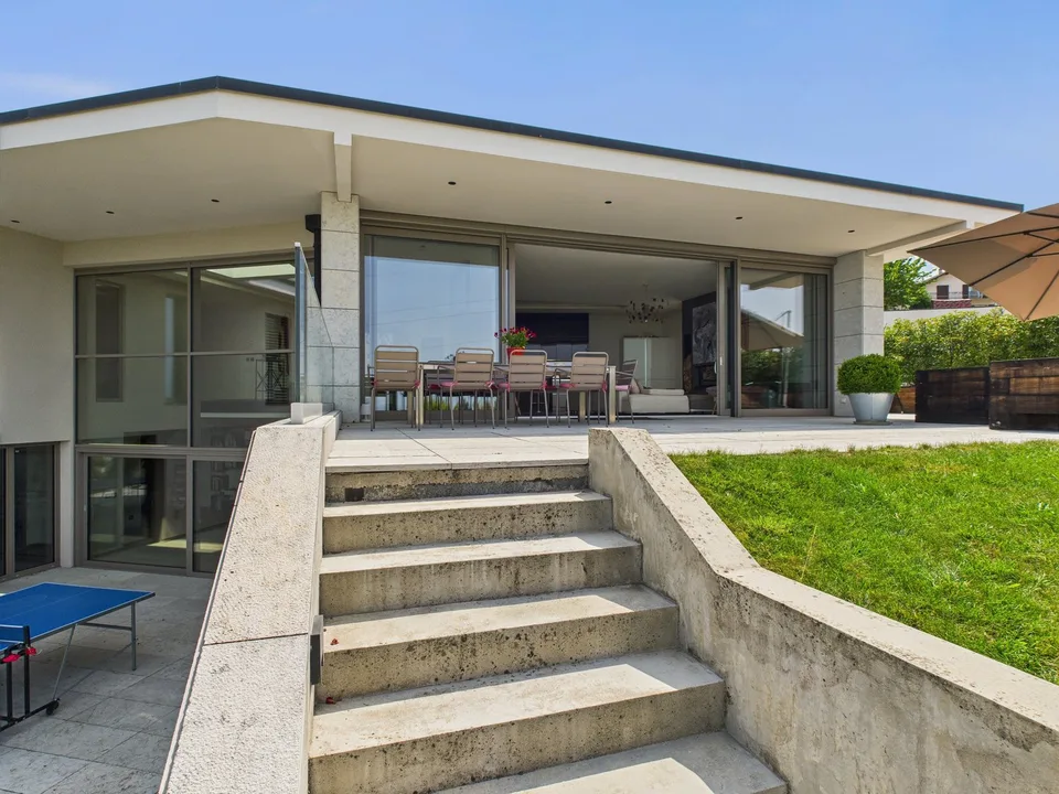 Somptueuse villa vue lac