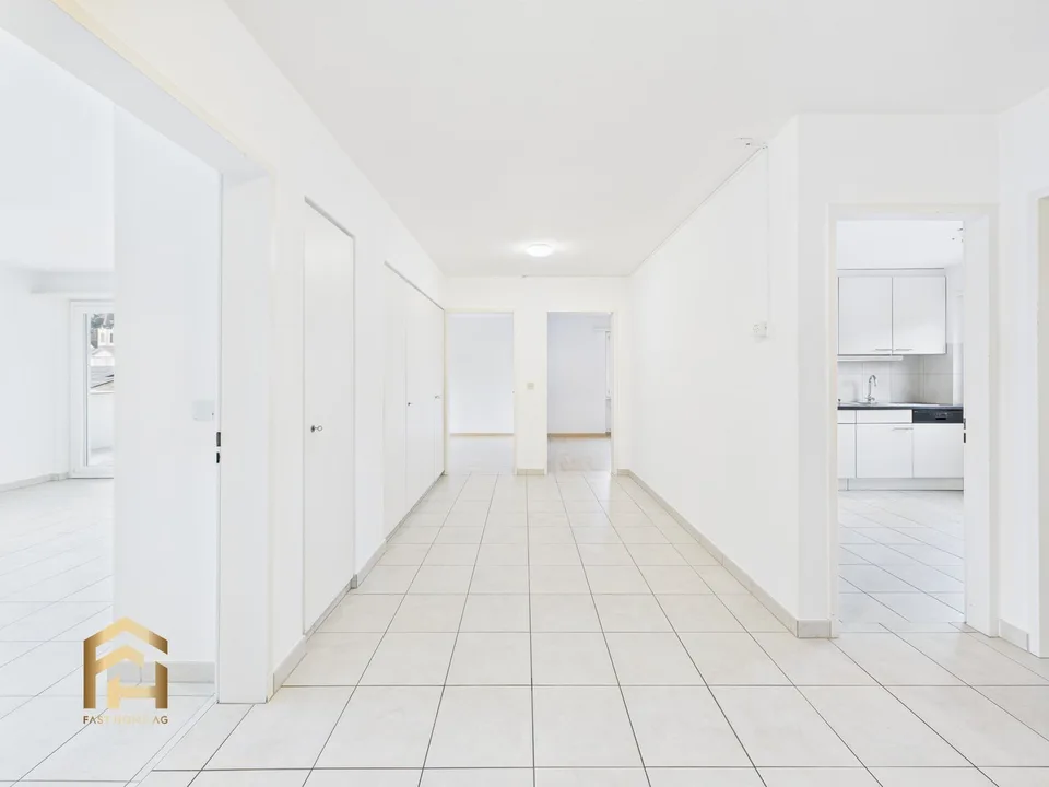 Wohntraum im Wallis  4.5 Zimmer, Balkon und viel Licht