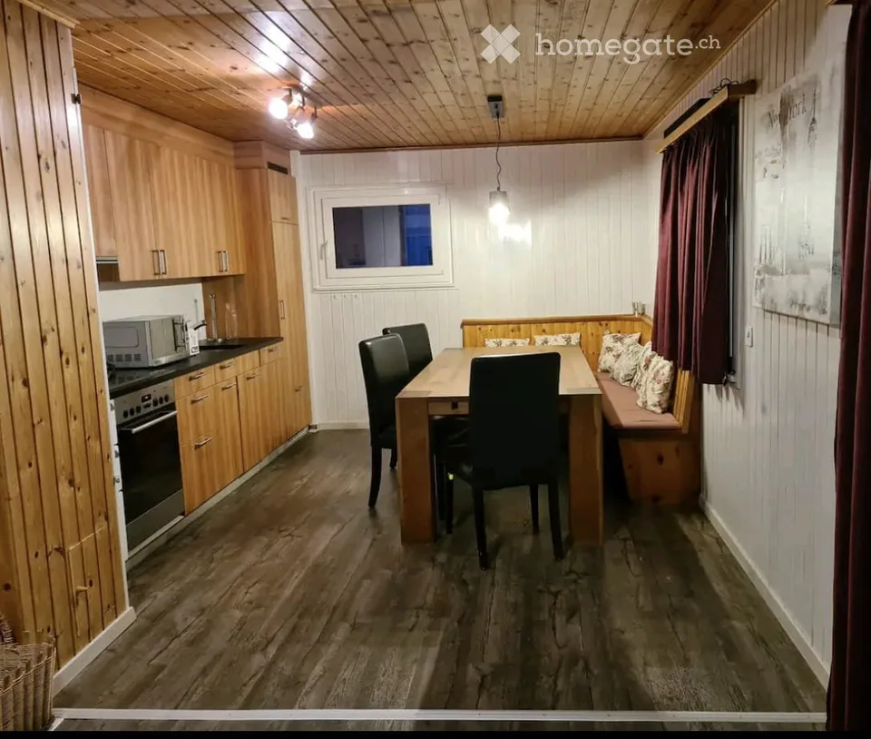7 Zimmer Haus / Wärmepumpe / 4 PP  u. v. m.