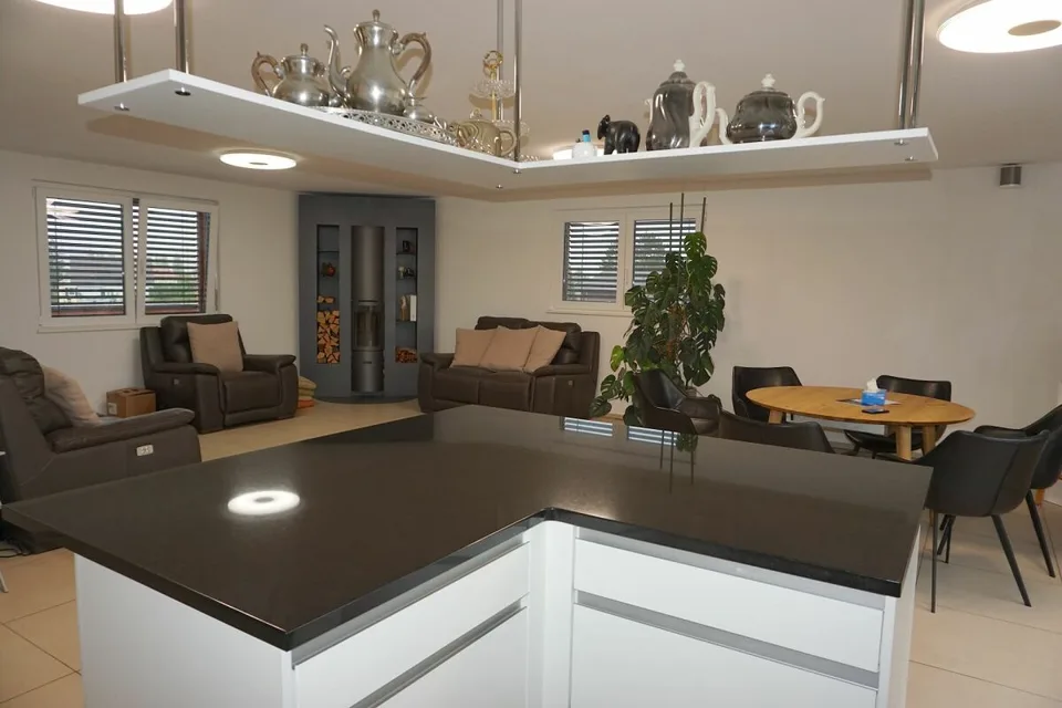 ARI-247 - Attique de 5,5 pièces pour 140 m2 habitable et 128 m2 de terrasse