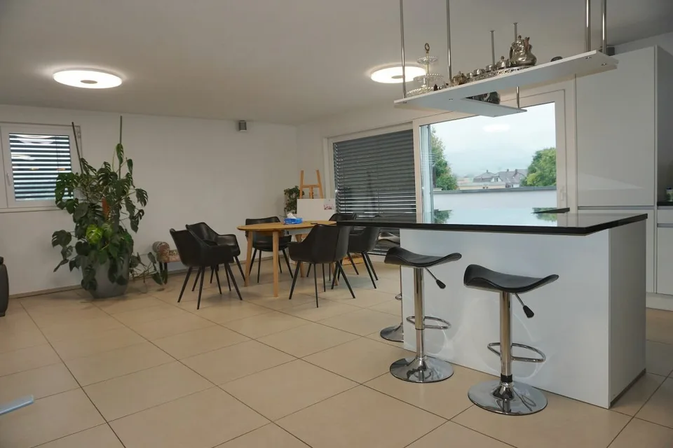 ARI-247 - Attico di 5,5 locali per 140 m2 abitabili e 128 m2 di terrazza