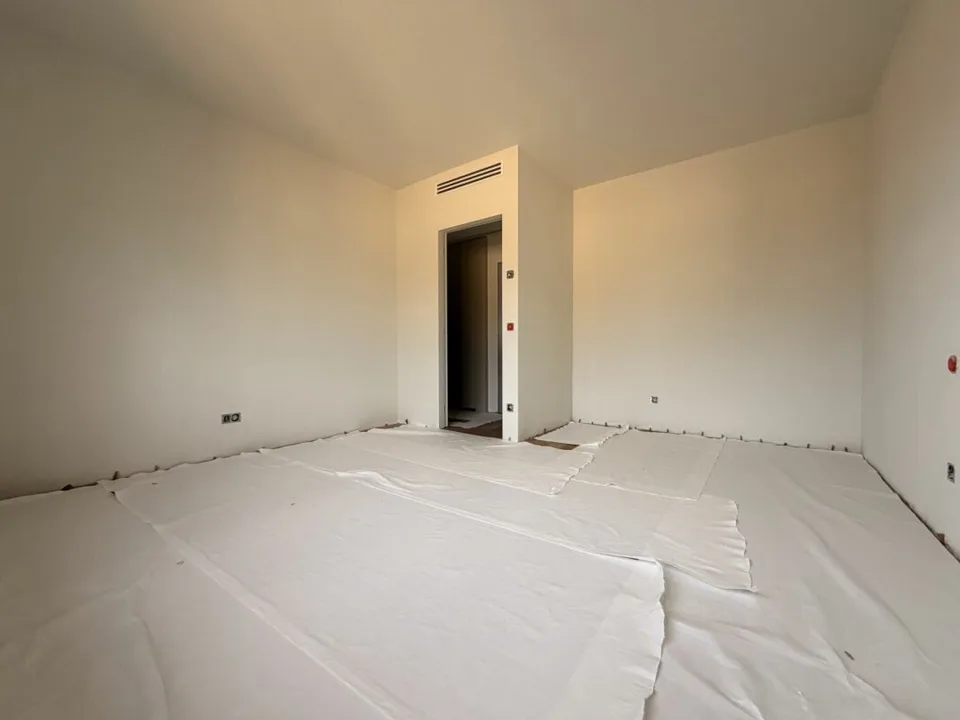 LUGANO-LORETO · RESIDENZ CASSARINETTA · 5,5 LOCALE HOCHWERTIG MIT SEEBLICK – Foto 9 von 12
