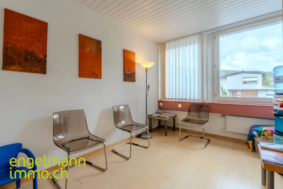 Objet de placement: locaux commerciaux, garage et atelier – Foto 8 von 12