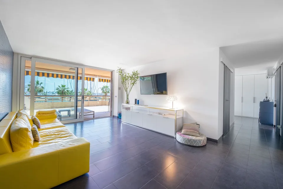 Fantastico appartamento di lusso sul Paseo Maritimo! – foto 7 di 16