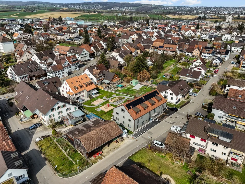 Appartement de rêve pour célibataires et couples : appartement maisonnette 3,5 pièces avec jardin d'hiver. B-1.1