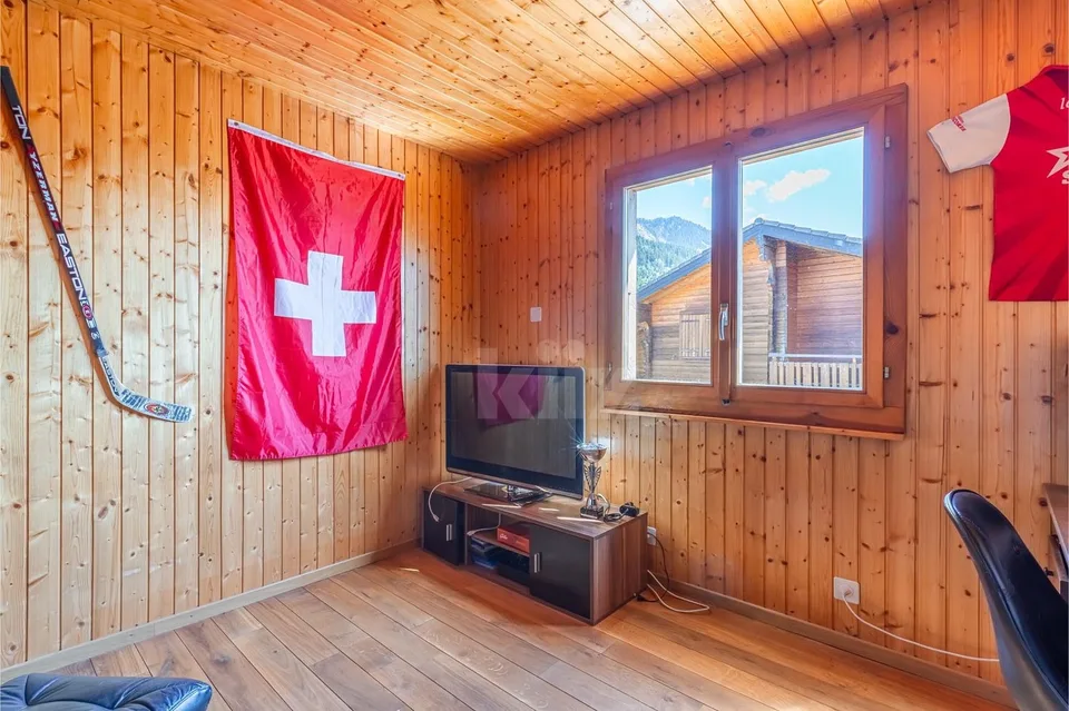 Beautiful chalet with terrace and open view – photo 9 of 13