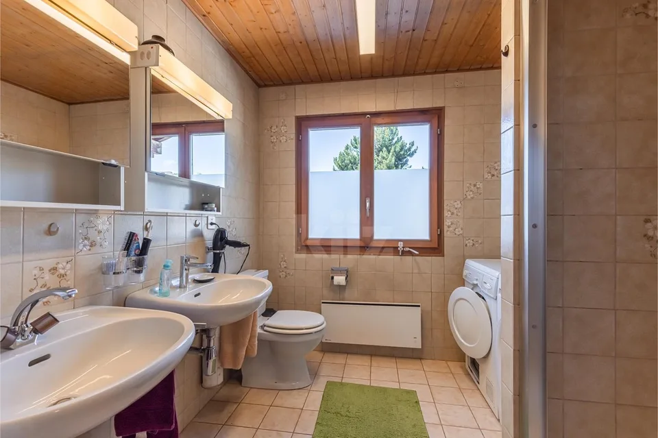 Beautiful chalet with terrace and open view – photo 10 of 13