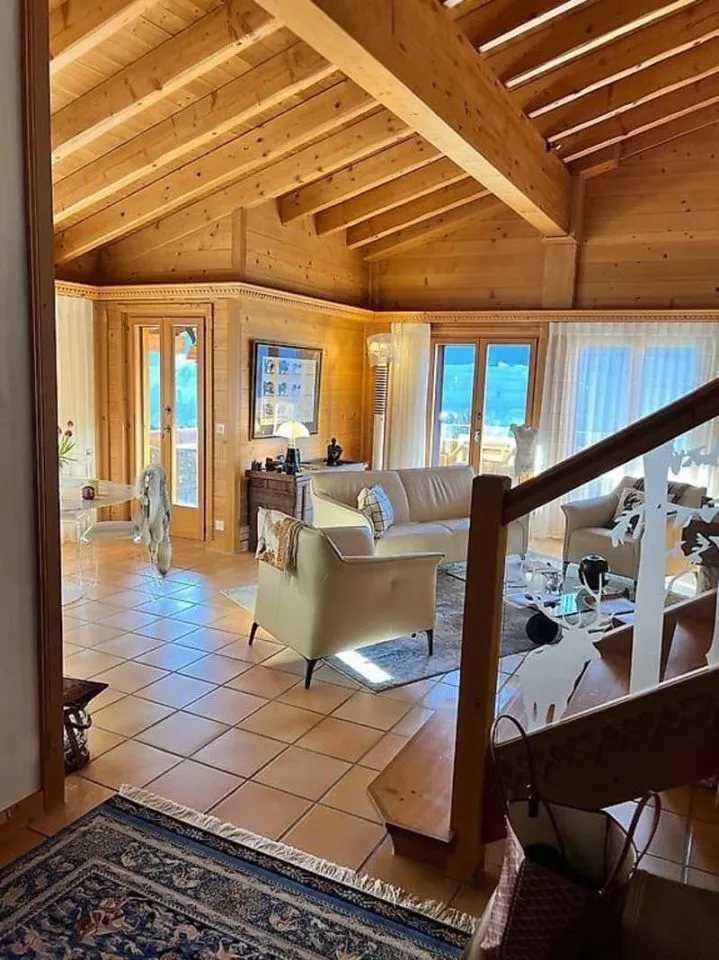 Prächtige 5.5-Zimmer-Wohnung mit Panoramablick auf die Alpen - Château-d'Oex – Foto 10 von 12