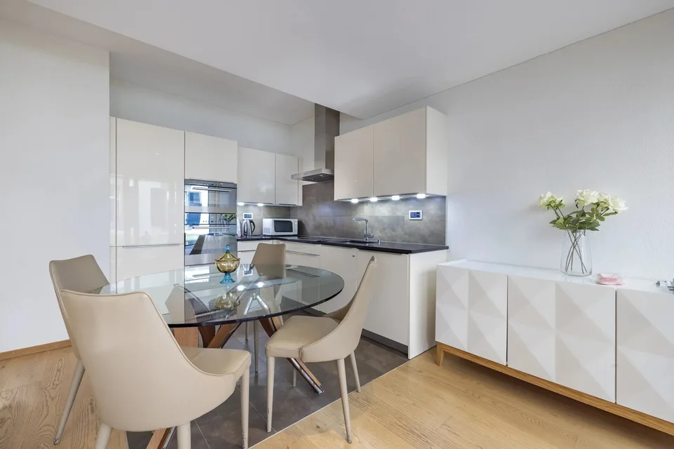 Bello appartamento di 3.5 locali in pieno centro città, con grande terrazza