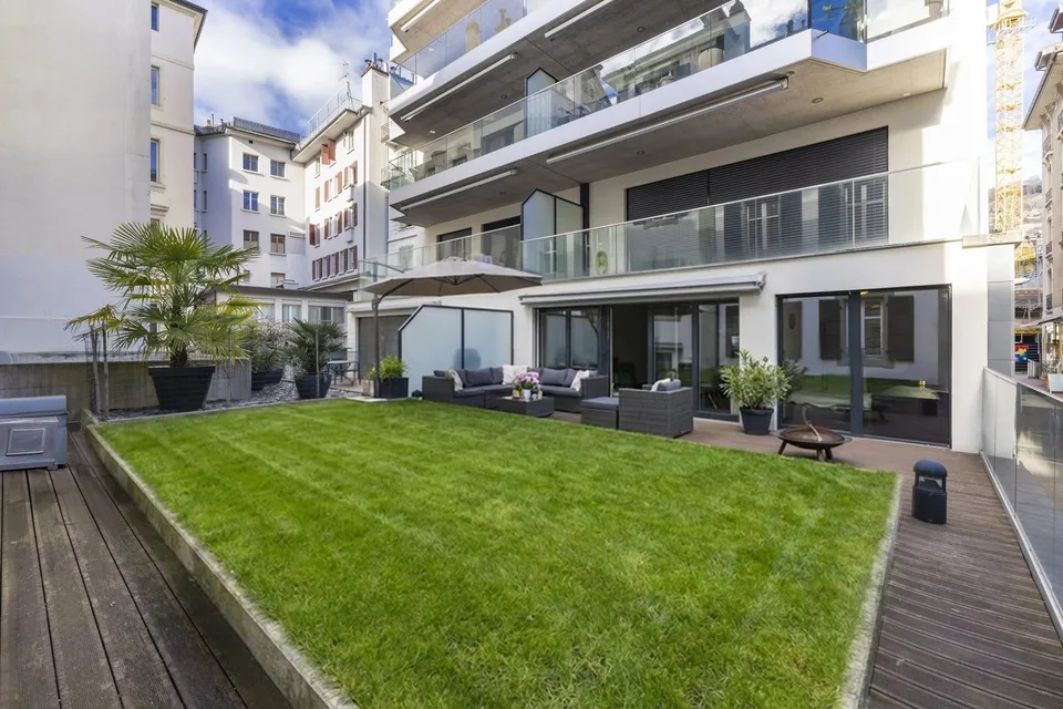 Bello appartamento di 3.5 locali in pieno centro città, con grande terrazza