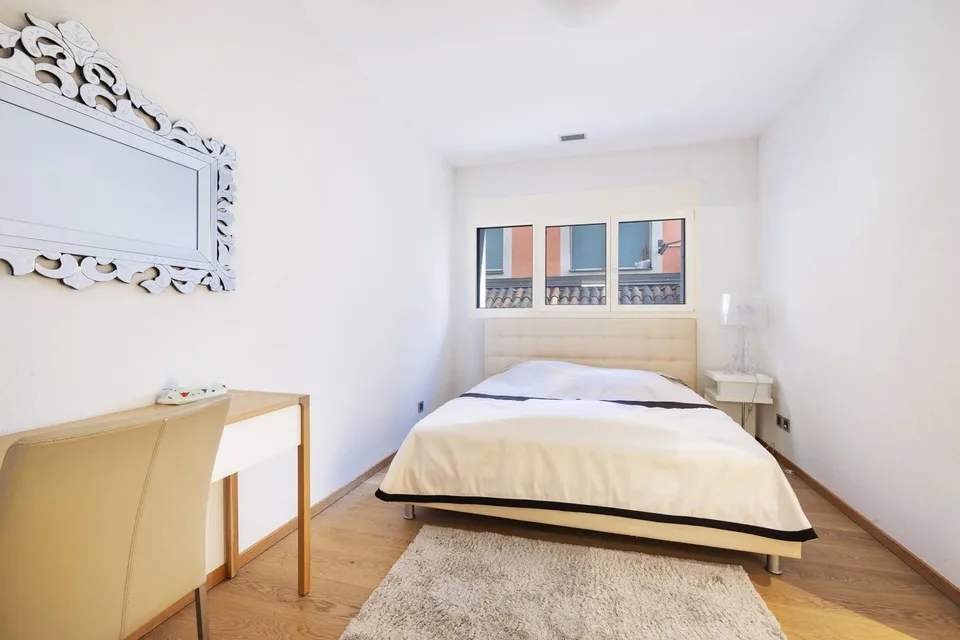 Bello appartamento di 3.5 locali in pieno centro città, con grande terrazza