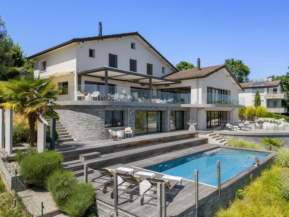 Villa d'exception avec vue spectaculaire sur le Léman