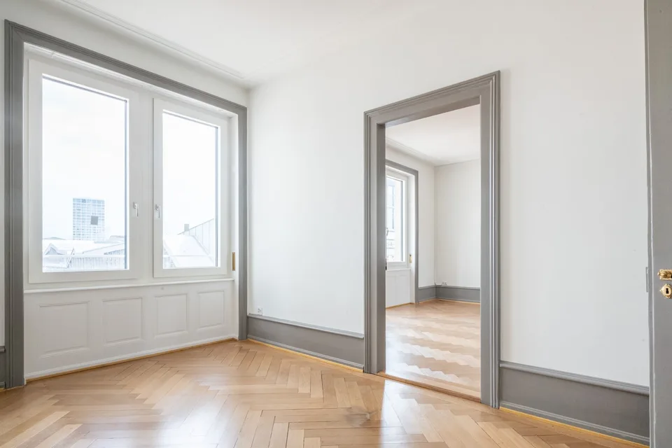 Il fascino di un edificio vecchio incontra il comfort abitativo moderno – foto 7 di 12