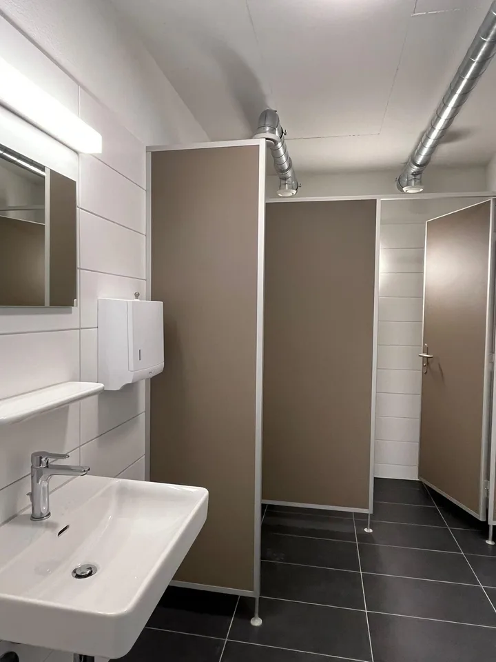 Smart Office im Burgernziel, Bern  Komplett ausgebaut mit Fitness, Shopping und Restaurants direkt im Haus