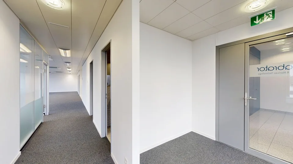 Representative office/commercial space with a far-reaching view - Work where success begins – photo 7 of 15