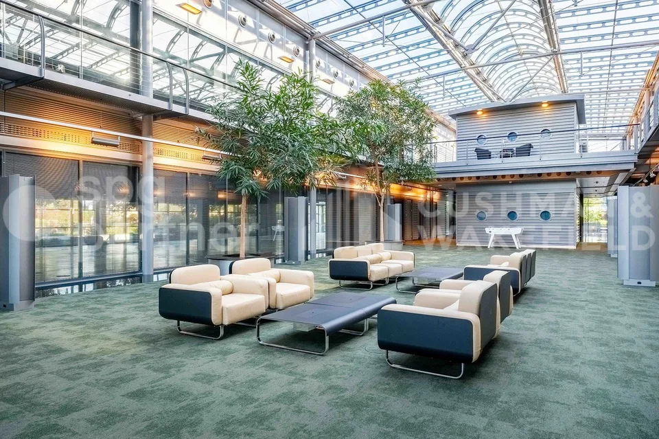 Ampia superficie di uffici di 1.450 m² in affitto - Onyx Business Park